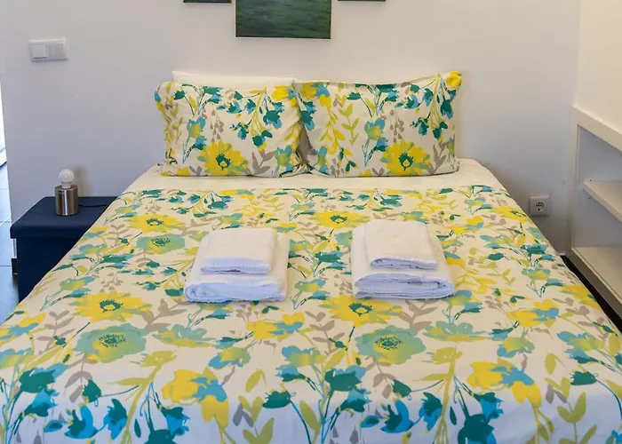 Recanto 5 By Pontanegraazores Cinco Ribeiras