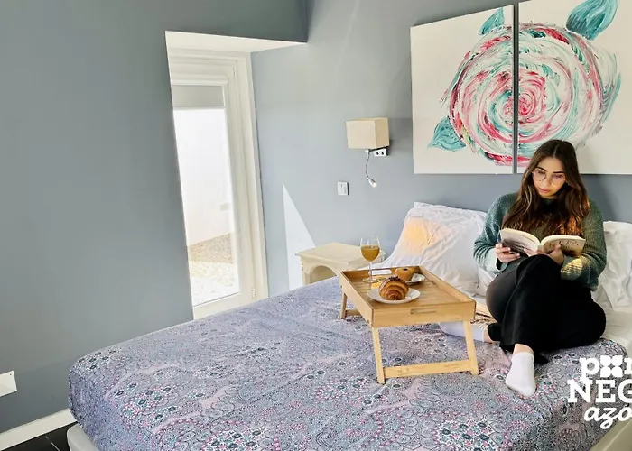 Recanto 5 By Pontanegraazores