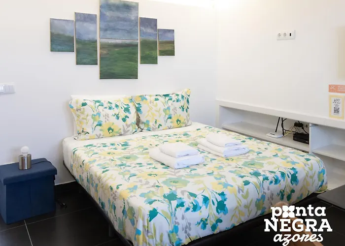 Recanto 5 By Pontanegraazores *